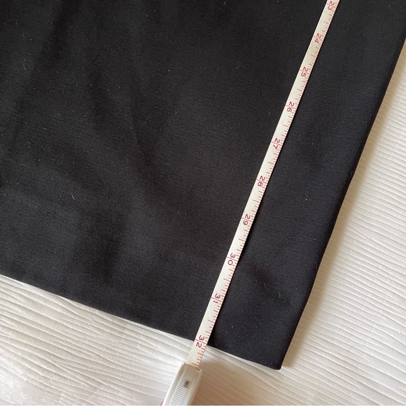 Brand New- Vince Straight-Fit Midi Trouser Skirt in Black 🖤 - Picture 12 of 14